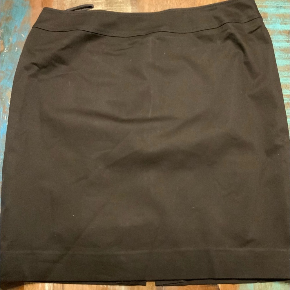 Women's Beige Short Sleeve Jacket and Skirt - Picture 6 of 8